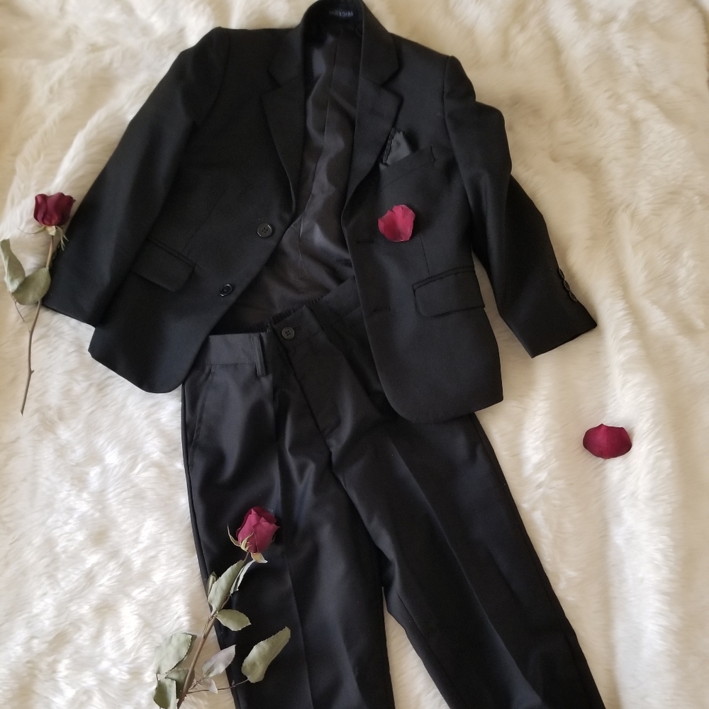 *SOLD* Kids Size 6 Pant Suit